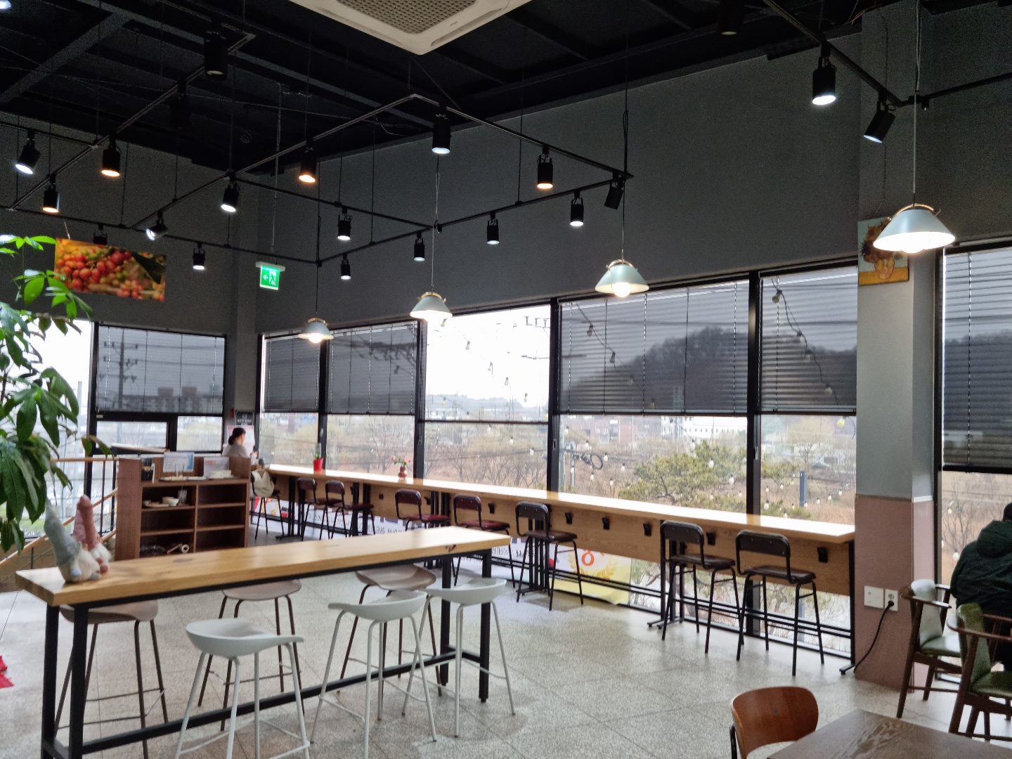 installation photo cafe THE BARINGO 10
